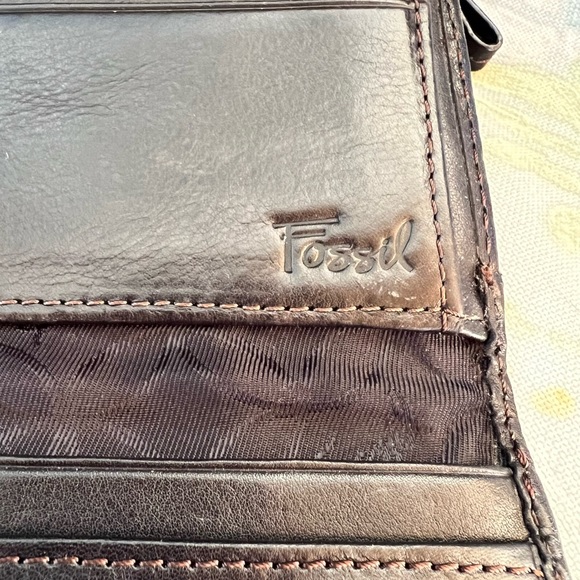 Black & Brown Fossil Purse with matching Wallet - Picture 15 of 16